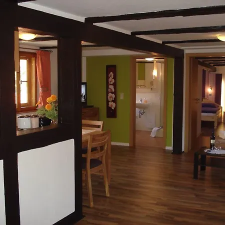 Am Oeringer Tor 아파트 *